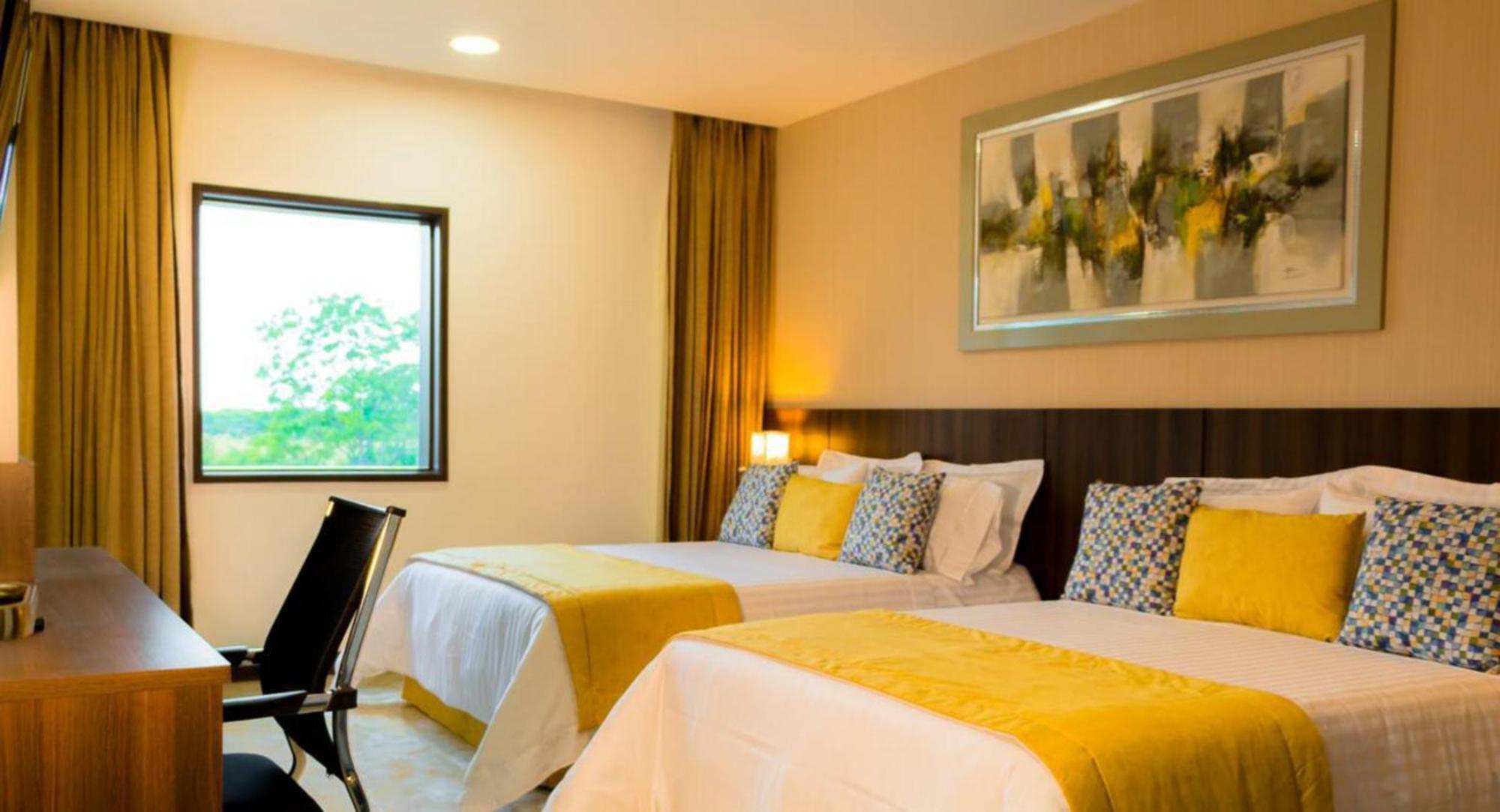 Hotel Royal Elim International Cali Bagian luar foto Deluxe Room